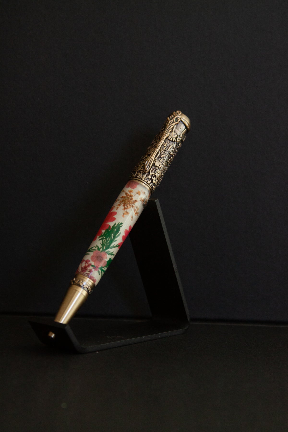 Botanical Twist Pen