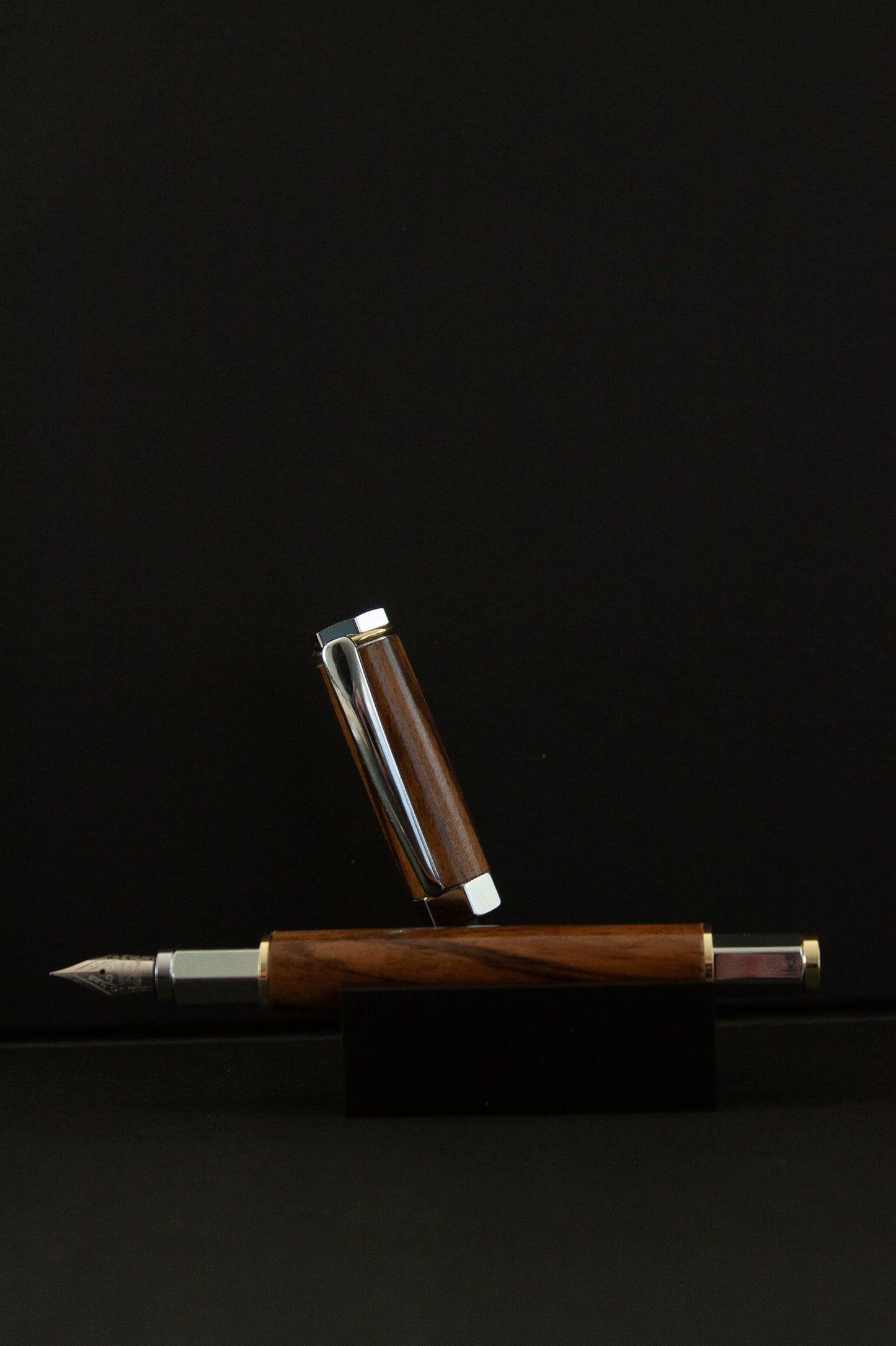 Vertex Supreme Fountain Pen